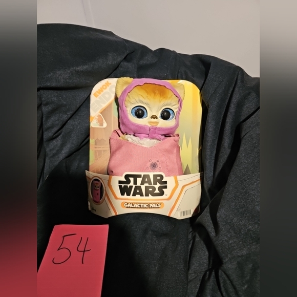 STAR WARS Galactic Pals EWOK GIRL 11" Pink PLush Toy & Satchel New - Picture 1 of 7